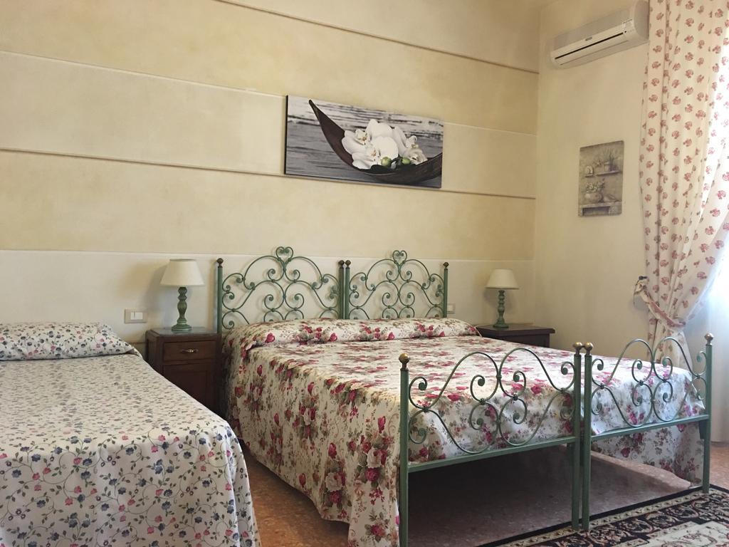 Affittacamere La Casa Di Ugo Ciglione 객실 사진