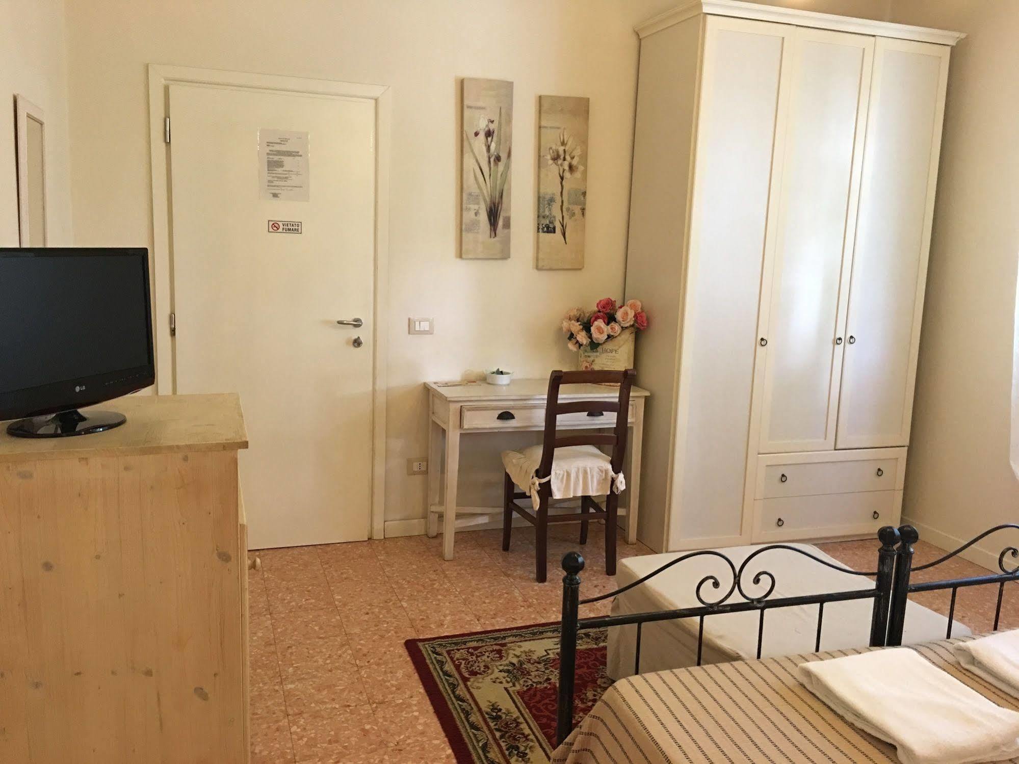 Affittacamere La Casa Di Ugo Ciglione 외부 사진